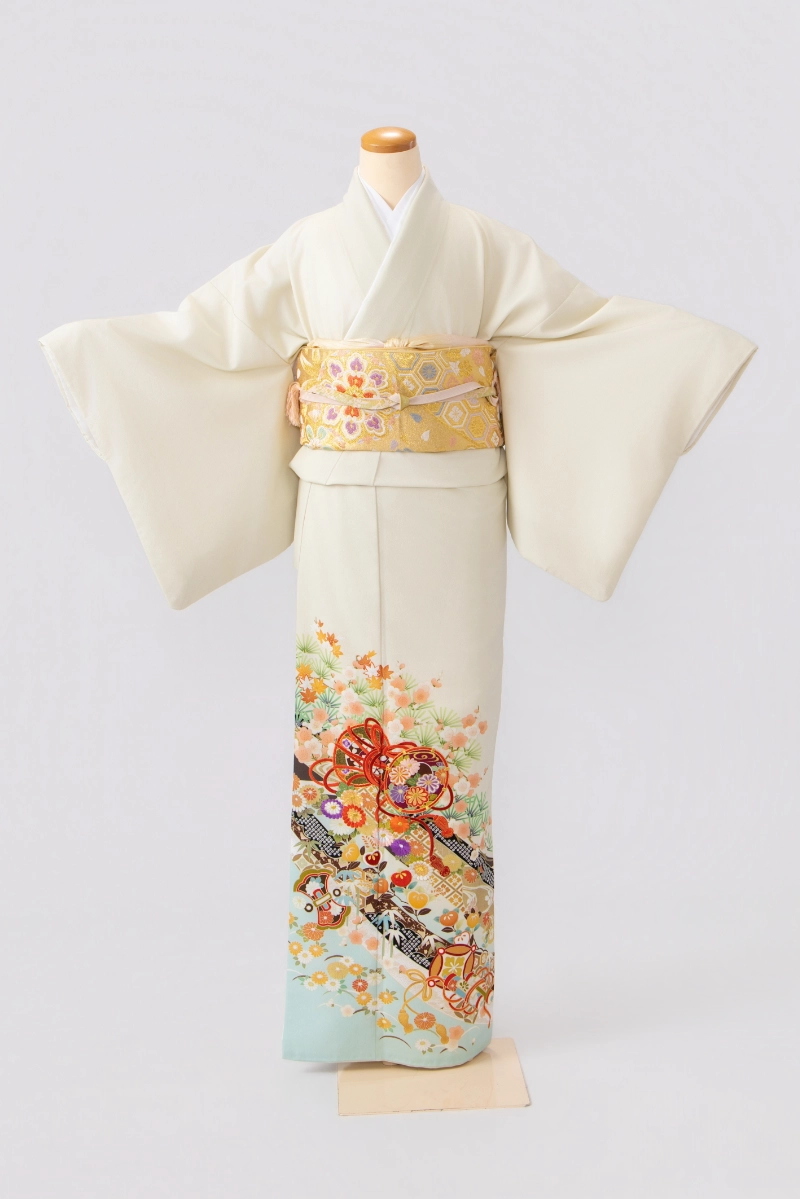 No.7 色留袖 <br>￥16,500（税込）